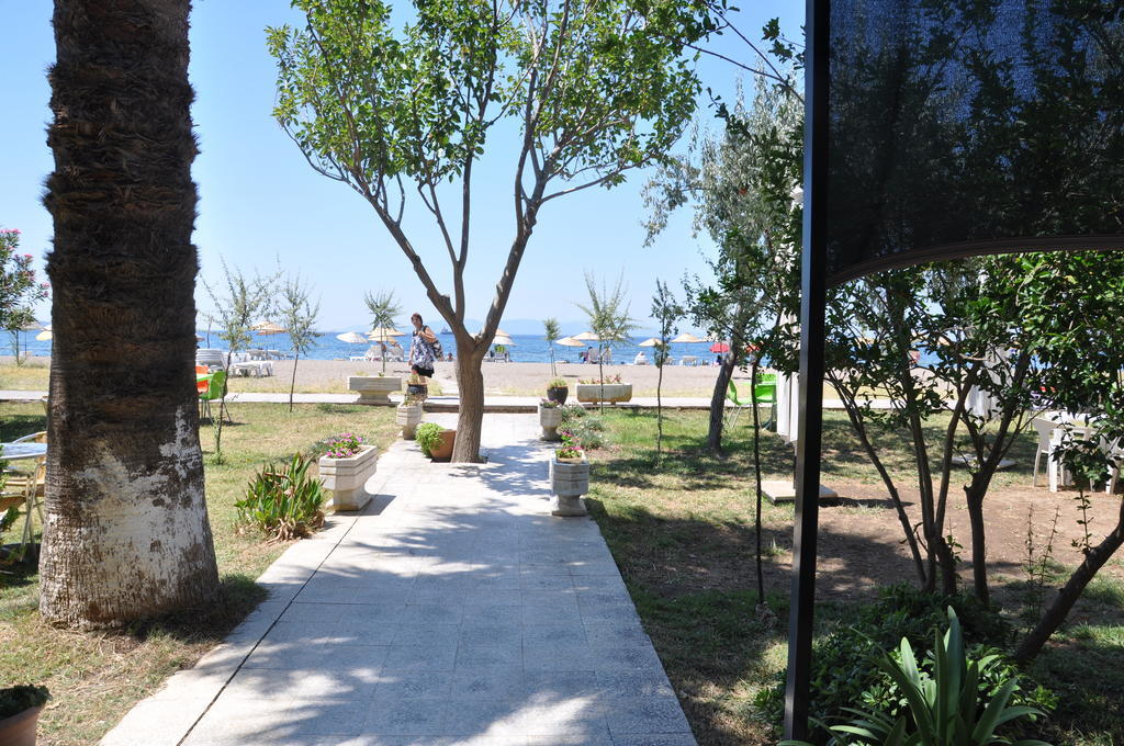 Dikelya Hotel Dikili Buitenkant foto