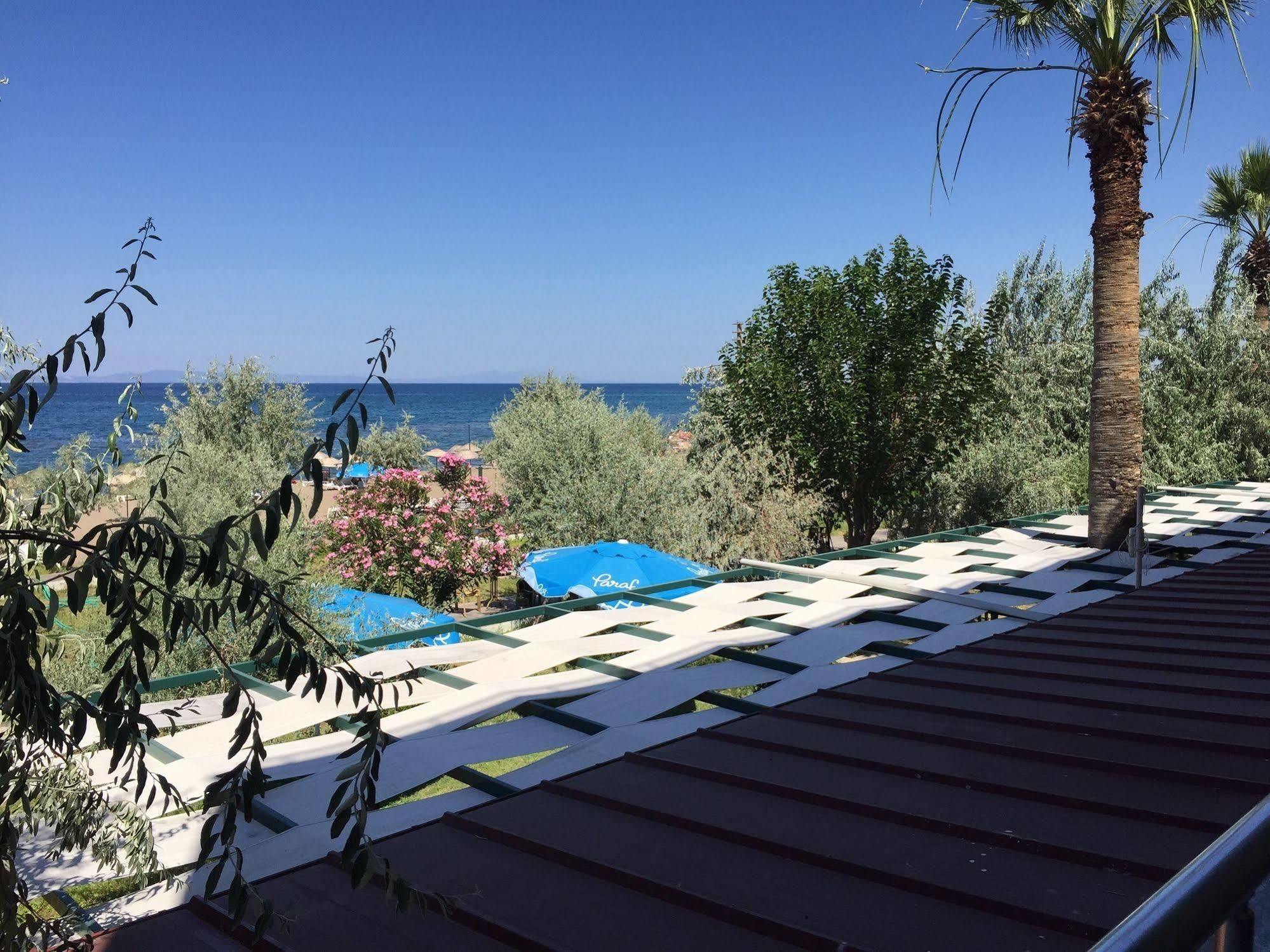 Dikelya Hotel Dikili Buitenkant foto