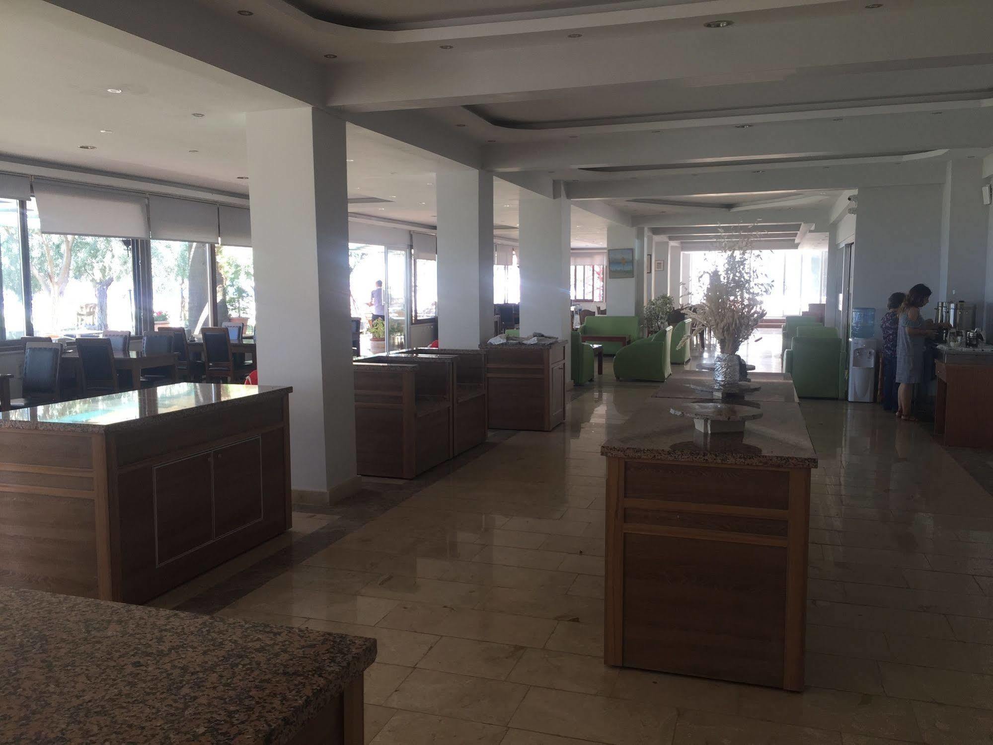 Dikelya Hotel Dikili Buitenkant foto