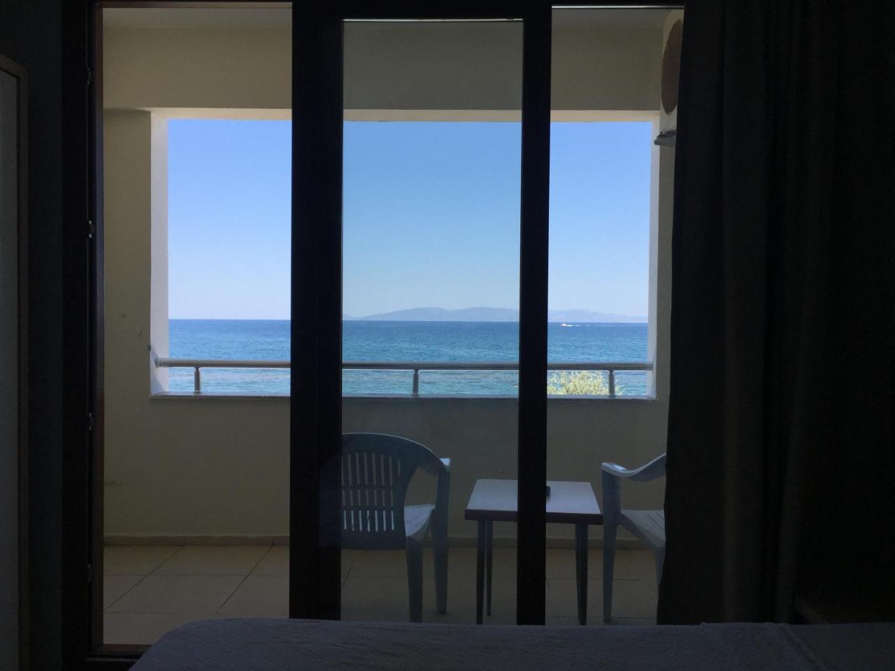 Dikelya Hotel Dikili Buitenkant foto